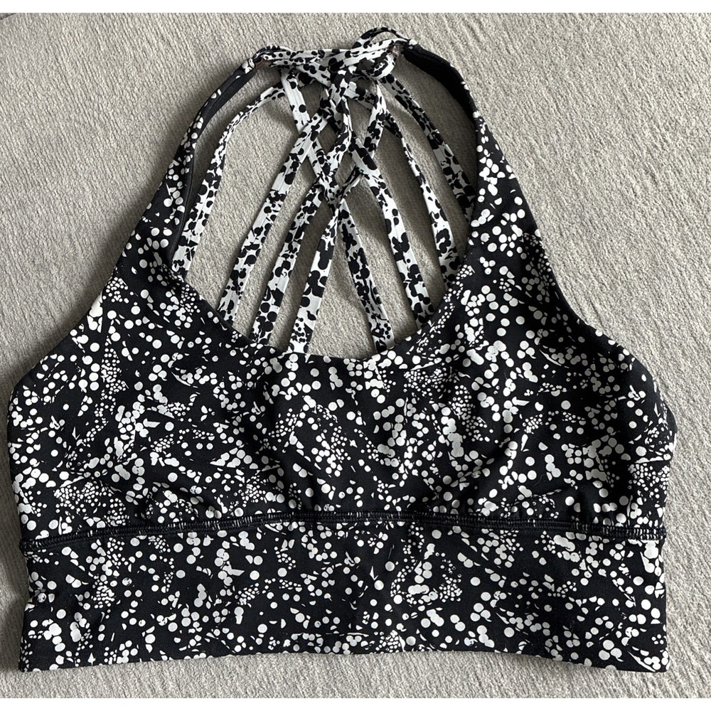 Lululemon Free To Be Moved Size 8 Bra Chirasu Black/Chirakasu Alpine White‎ EUC